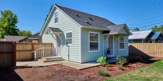 1212 Alder Drive Northeast Gallery 1