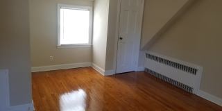 109 Caya Avenue Gallery 16