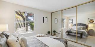 215 Boardwalk Ave Gallery 1
