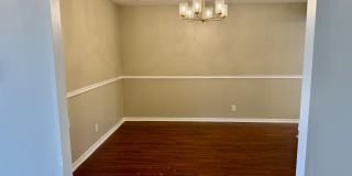 13427 Kingsbury Drive Gallery 8