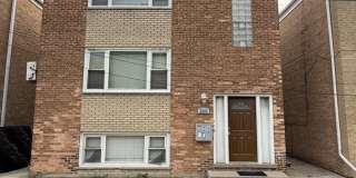 2232 N River Road Gallery 1