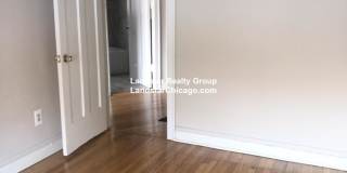 4265 West Addison Gallery 9