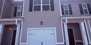 Charming 3BR Townhome in Hephzibah, GA Gallery 1