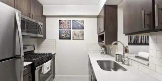 2763 Morris Avenue Gallery 2