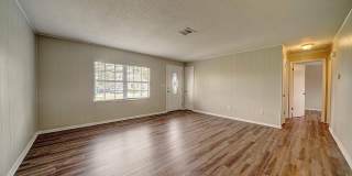 1602 Montana Avenue Gallery 5