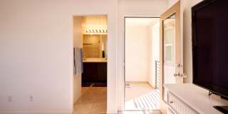 Henderson Townhome for rent Gallery 13