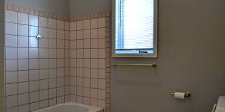 123 E Bayaud Ave Gallery 41