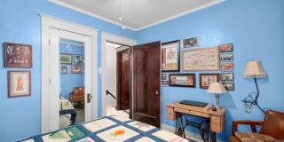 3637 Meramec Street Gallery 21