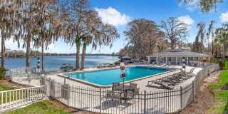 Lake Maitland Living | Mid-Century Charm Gallery 24
