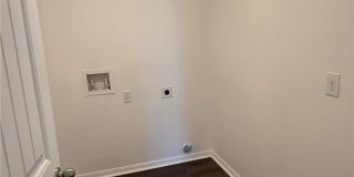 15 RENSHAW DRIVE Gallery 21