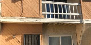 3 BEDROOM TOWNHOUSE IN VICTORVILLE! Gallery 1