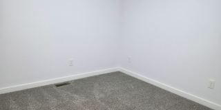 E. 38th Avenue Duplex's Gallery 32