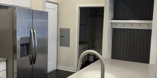 The Maxwell Downtown Des Moines Gallery 22