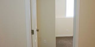 3 Bed 2 Bath Twin Home Gallery 33