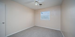 4613 N. 2nd Street Gallery 20