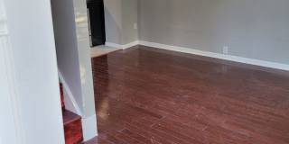 Charming 3BR Duplex in Chicago Gallery 9