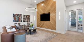 The Westlyn Gallery 27