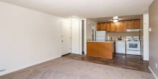 Creekside Commons Gallery 14