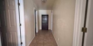 3 Br 2Ba House with Garage and fenced yard**FURNISHED** Gallery 20