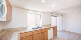 7652 Ellis Avenue Gallery 12