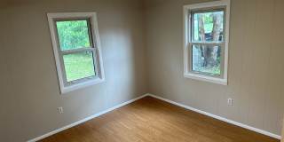 Available July 1st! 4-Bedroom, 1-Full Bathroom Home in Convenient Springdale Location Gallery 14