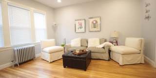 Charming 4 Bedroom Gallery 4