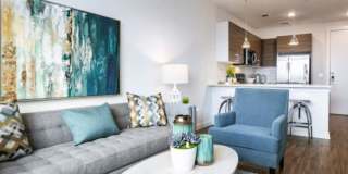 2467 E Riverside Dr 2467 E Riverside Dr Gallery 1