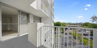 1300 NE Miami Gardens Dr Gallery 17