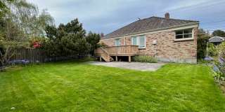 4bd/2ba Seattle Home Gallery 24