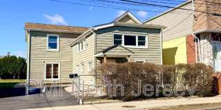 227 Washington Ave Gallery 1