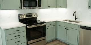 Newer  Townhouse in the heart of West Fork ! Gallery 5