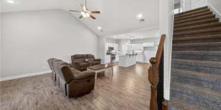 584 Quartz Gallery 6