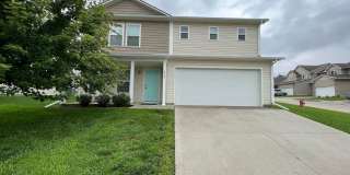 Stunning 4-Bedroom Home in Prime Norwalk Location with Open-Concept Living with fenced backyard Gallery 1