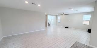 Unique Floorplan in Skye Canyon! Gallery 3