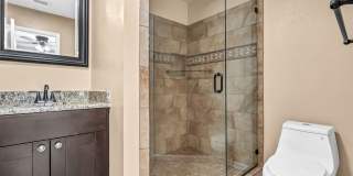Beautiful 3 Bedroom Home Gallery 21