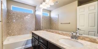 5282 Ledgewood Creek Avenue Gallery 19