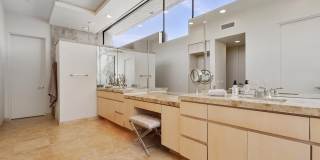 73115 Crosby Lane Gallery 29