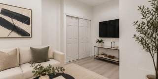 2401 S ALDER Street Gallery 1
