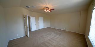 Spacious Home in Cibolo with 3 Car Garage! Realor Commission: $750 Gallery 38