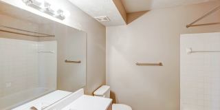 Prairie Green Gallery 16