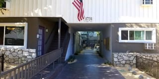 Luxe at Burbank Gallery 22