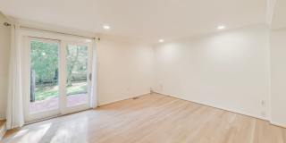 COMING SOON - Charming 3 level Townhome - 2 bedrooms, 1.5 baths! Gallery 4