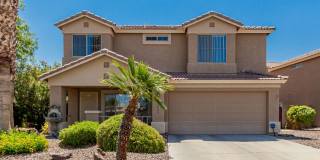 Charming 3 bed, 2.5 bath in El Mirage! W/POOL!! Gallery 4