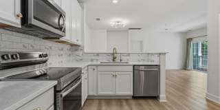 Nippers Corner Condo Gallery 5