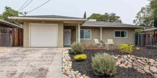3 Bedroom 2 Bath Single Family Living In The Heart of Concord. Gallery 1