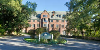 403 Chateau Rive unit: 403 Gallery 1