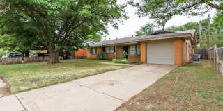 CHARMING 3/2/1 FOR LEASE IN NW LUBBOCK Gallery 3