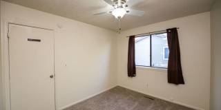 Spacious 4 Bedroom in Mid-Town Fort Collins Gallery 17