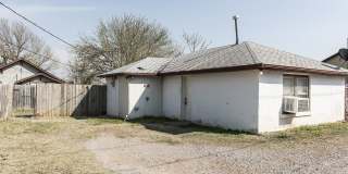 Pet Friendly 1 Bedroom House Gallery 1