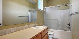 UP SCHOOLS! 3 bdrm, 2.5 bath, $2795 rent + $26.50 RBP + $68.18 monthly PC Sewer Gallery 17
